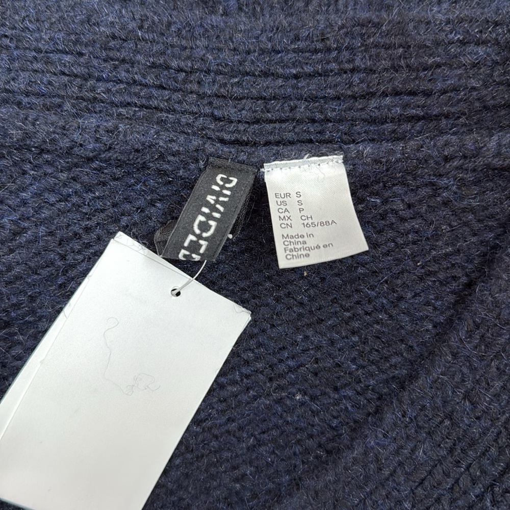H&M Navy V-NECK CARDIGAN Size Small NWT - Picture 11 of 11